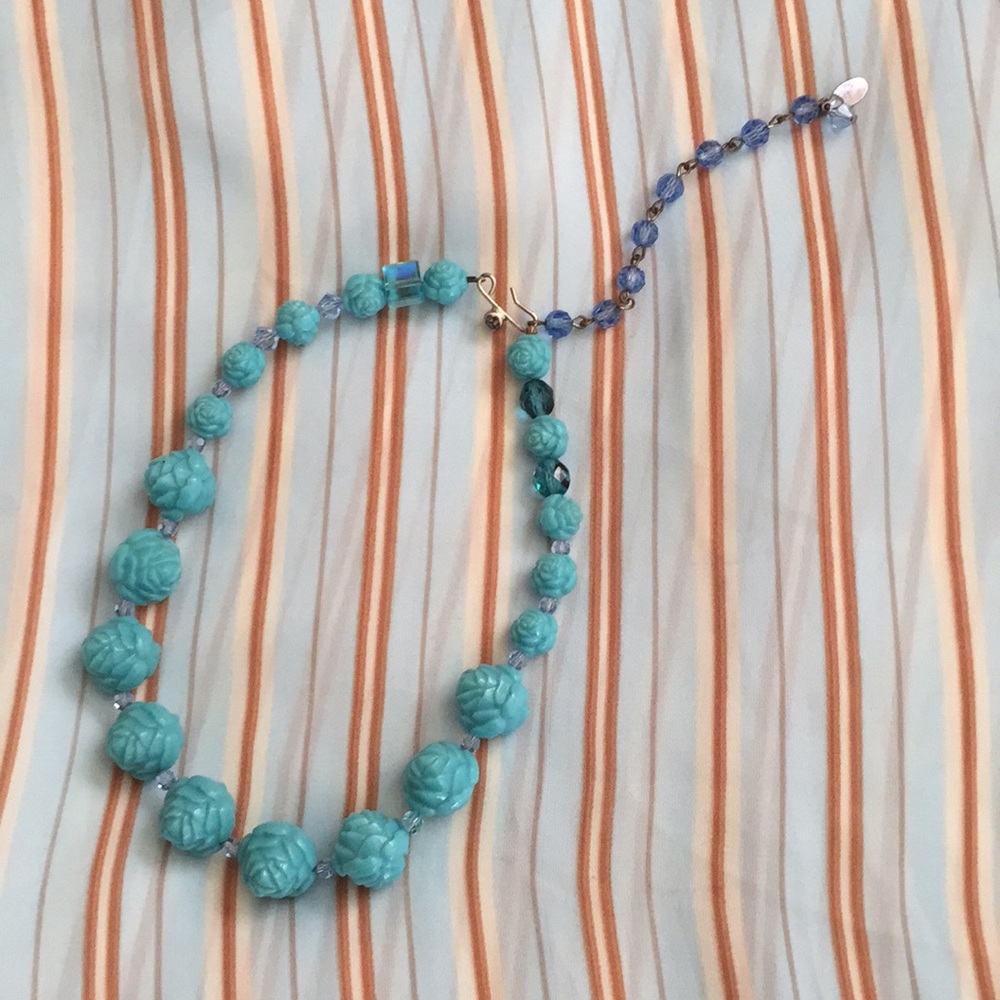 Tarina Tarantino carved rose choker necklace!